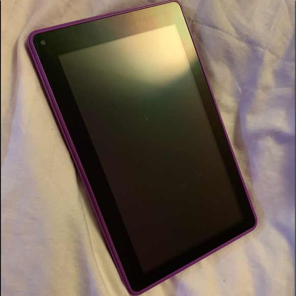 RCA Voyager 8GB 7in QuadCore Purple Android Tablet - Picture 2 of 9